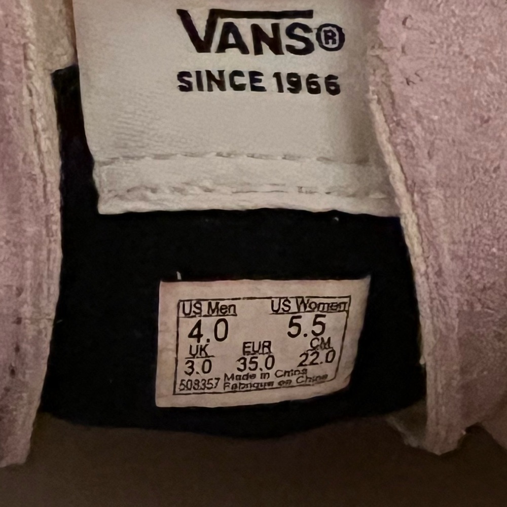 Pink Vans - Picture 4 of 5